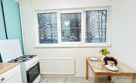 Продажа 1-комн квартиры на вторичном рынке Луначарского пр-кт,  д. 80 к5