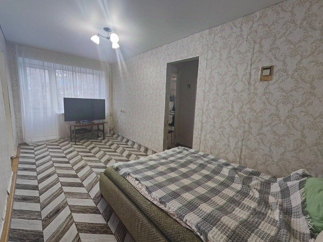 Продажа 2-комн квартиры на вторичном рынке Сергиев Посад, проспект Красной Армии, 199