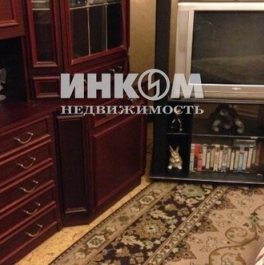 Продажа 2-комн квартиры на вторичном рынке ул Суздальская,  д. 36,  к. 2