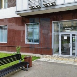 Продажа 1-комн квартиры на вторичном рынке улица Введенского,  д. 13 к4