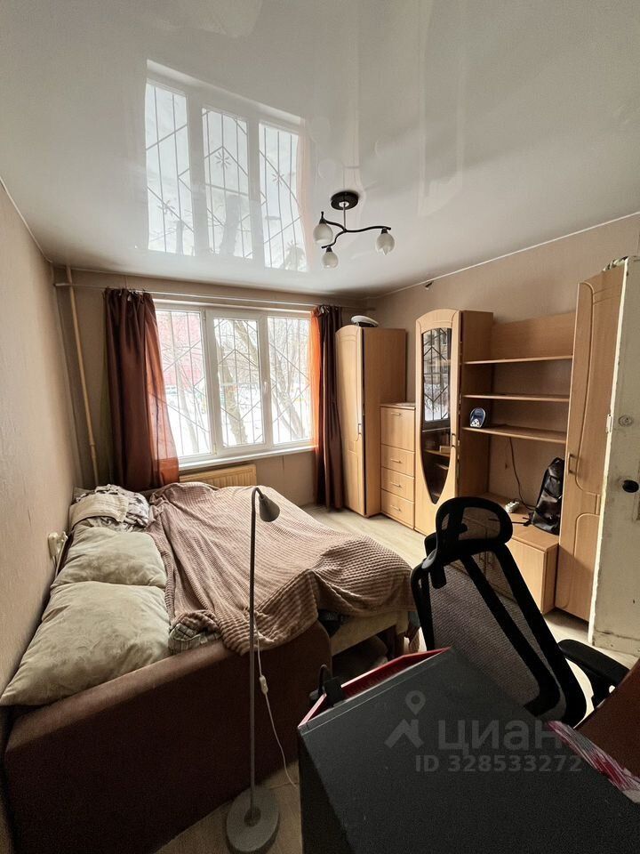 Продажа 3-комн квартиры на вторичном рынке Ново-Александровская улица,  д. 25