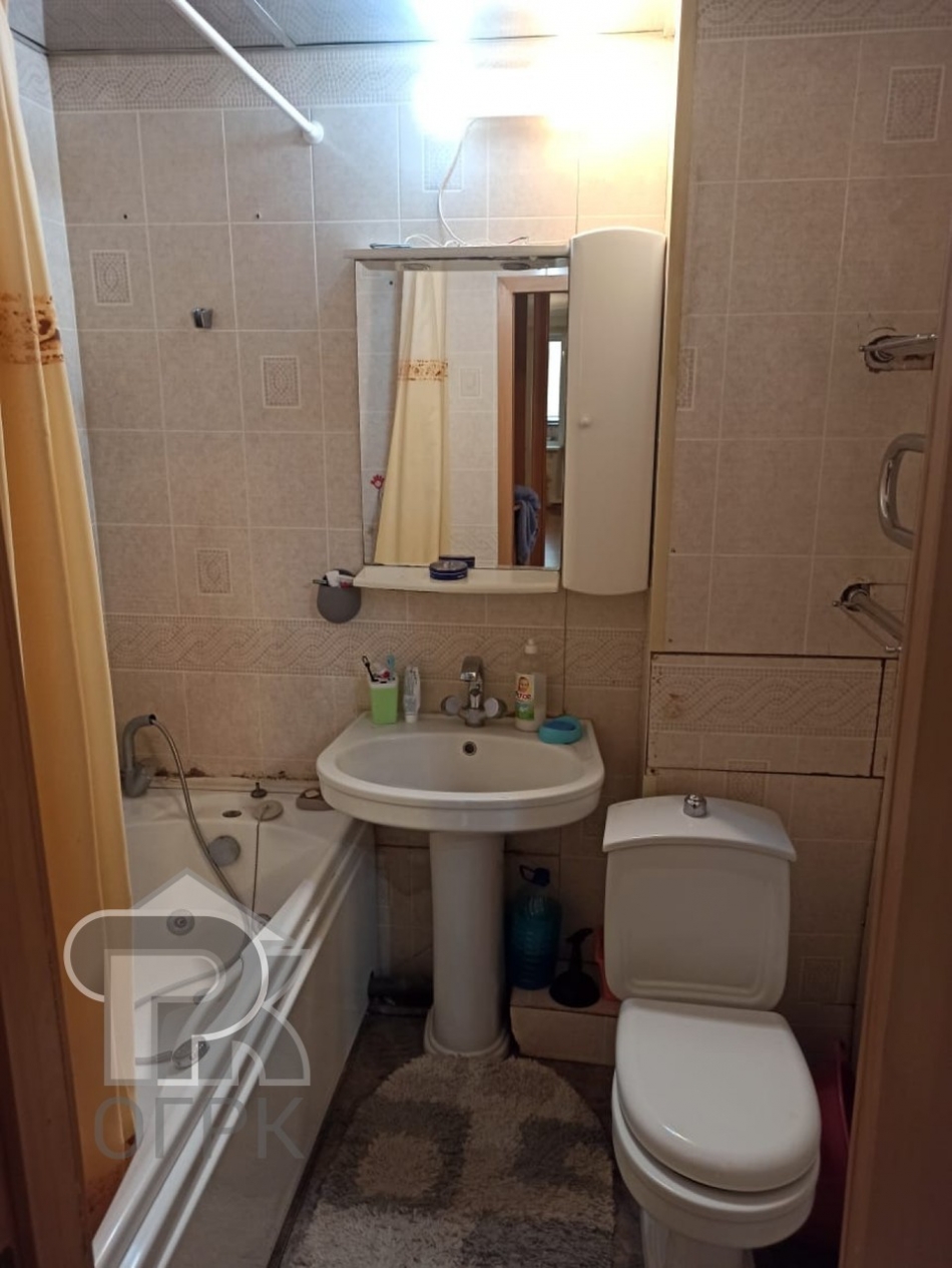 Продажа 1-комн квартиры на вторичном рынке Одинцово, Маршала Крылова бульвар, дом 16