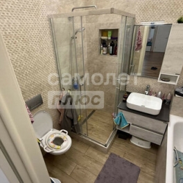 Продажа 2-комн квартиры на вторичном рынке Авиационная улица,  д. 77 к2