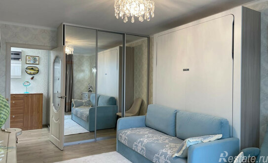 Продажа 1-комн квартиры на вторичном рынке Кудрово г,  д. 4