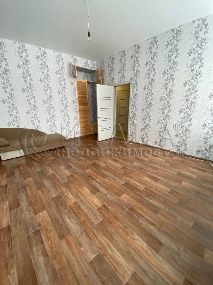 Продажа 2-комн квартиры на вторичном рынке Сланцы, Почтовый,  д. 4