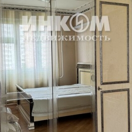 Продажа 3-комн квартиры на вторичном рынке ул Верхние Поля,  д. 45,  к. 4