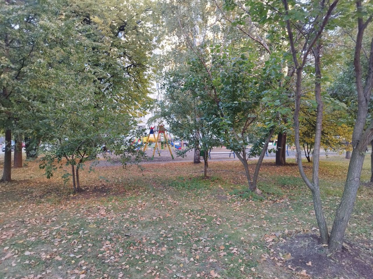 Продажа 3-комн квартиры на вторичном рынке Полярная улица, 12