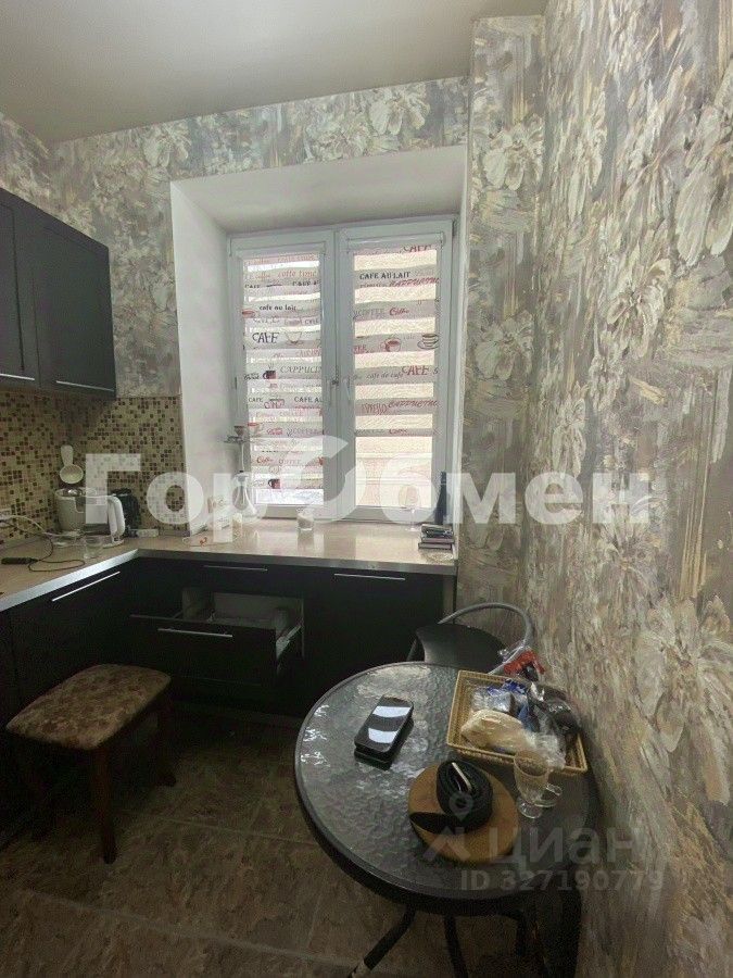 Продажа 3-комн квартиры на вторичном рынке Большая Почтовая улица, 18/20К7