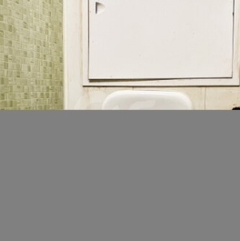 Продажа 4-комн квартиры на вторичном рынке улица Академика Семёнова,  д. 3