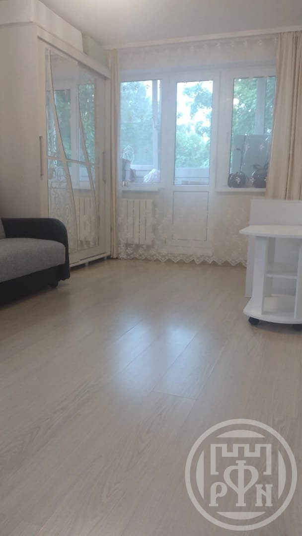 Продажа 2-комн квартиры на вторичном рынке Ломоносов г., Красного Флота ул. ,  д. 30а