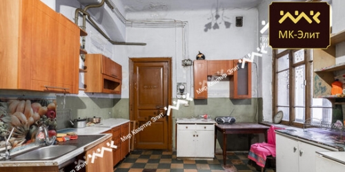5-комн квартира Добролюбова пр-кт,  д. 21А