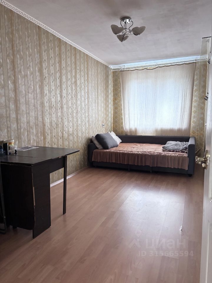 Продажа 2-комн квартиры на вторичном рынке Выборг, улица Приморская, 17