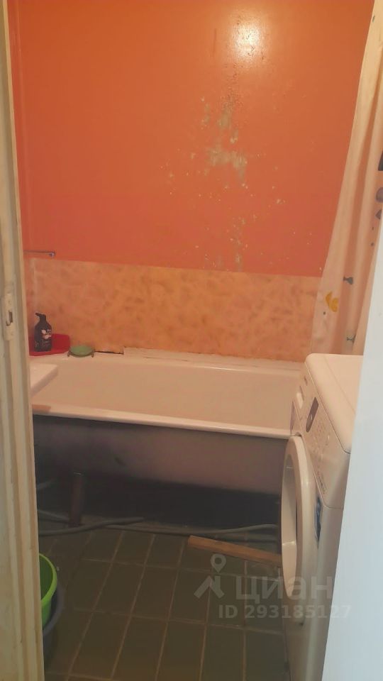 Продажа 2-комн квартиры на вторичном рынке улица Тельмана, 50К3