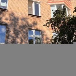 Продажа 2-комн квартиры на вторичном рынке Выборг, набережная Адмирала Чичагова,  д. 18