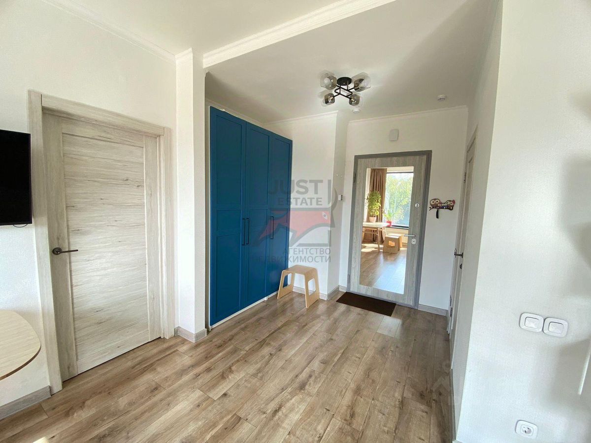 Продажа 2-комн квартиры на вторичном рынке Беломорская улица, 23