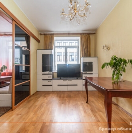 Аренда 4-комн квартиры на вторичном рынке Выборгская набережная,  д. 27/6