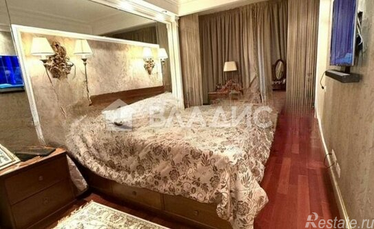 Продажа 2-комн квартиры на вторичном рынке улица Ватутина,  д. 11