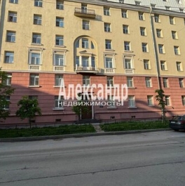 Продажа 2-комн квартиры на вторичном рынке Разночинная Б. ул,  д. 11