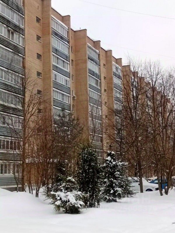 Продажа 2-комн квартиры на вторичном рынке Чехов, улица Чехова, 2