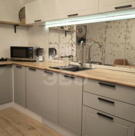 Продажа 1-комн квартиры на вторичном рынке улица Ярослава Гашека,  д. 24 к1