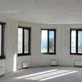 Продажа 2-комн квартиры на вторичном рынке Офицерский пер,  д. 8,  к. 2