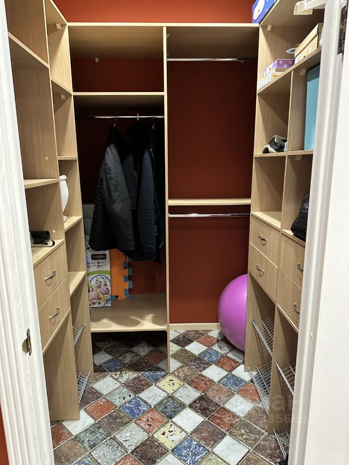 Продажа 3-комн квартиры на вторичном рынке Красногорск, Заводская улица, 18к2