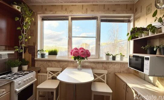 Продажа 1-комн квартиры на вторичном рынке Ультрамариновая улица