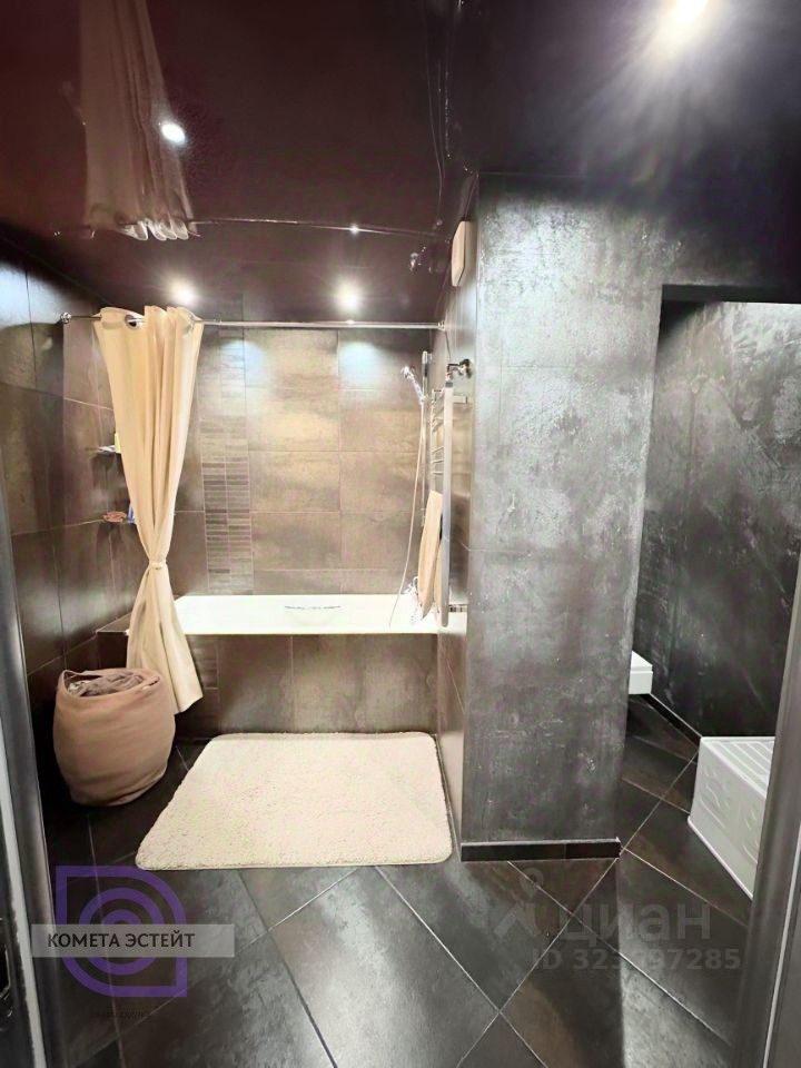 Продажа 3-комн квартиры на вторичном рынке улица Васильцовский Стан, 9