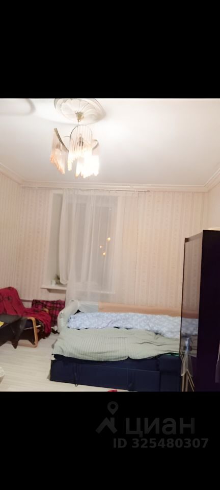 Продажа 2-комн квартиры на вторичном рынке Синявинская улица, 13К2