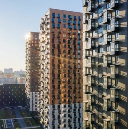 Продажа 1-комн квартиры на вторичном рынке Орлово-Денисовский проспект,  д. 19 к3 с1