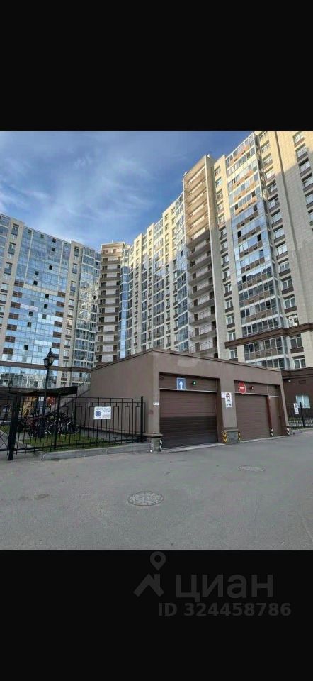 Продажа 3-комн квартиры на вторичном рынке проспект Маршала Блюхера, 9к2