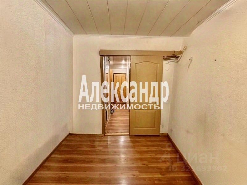 Продажа 3-комн квартиры на вторичном рынке Выборг, улица Куйбышева, 17