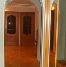 Аренда 3-комн квартиры на вторичном рынке Очаковский 1-й пер,  д. 1