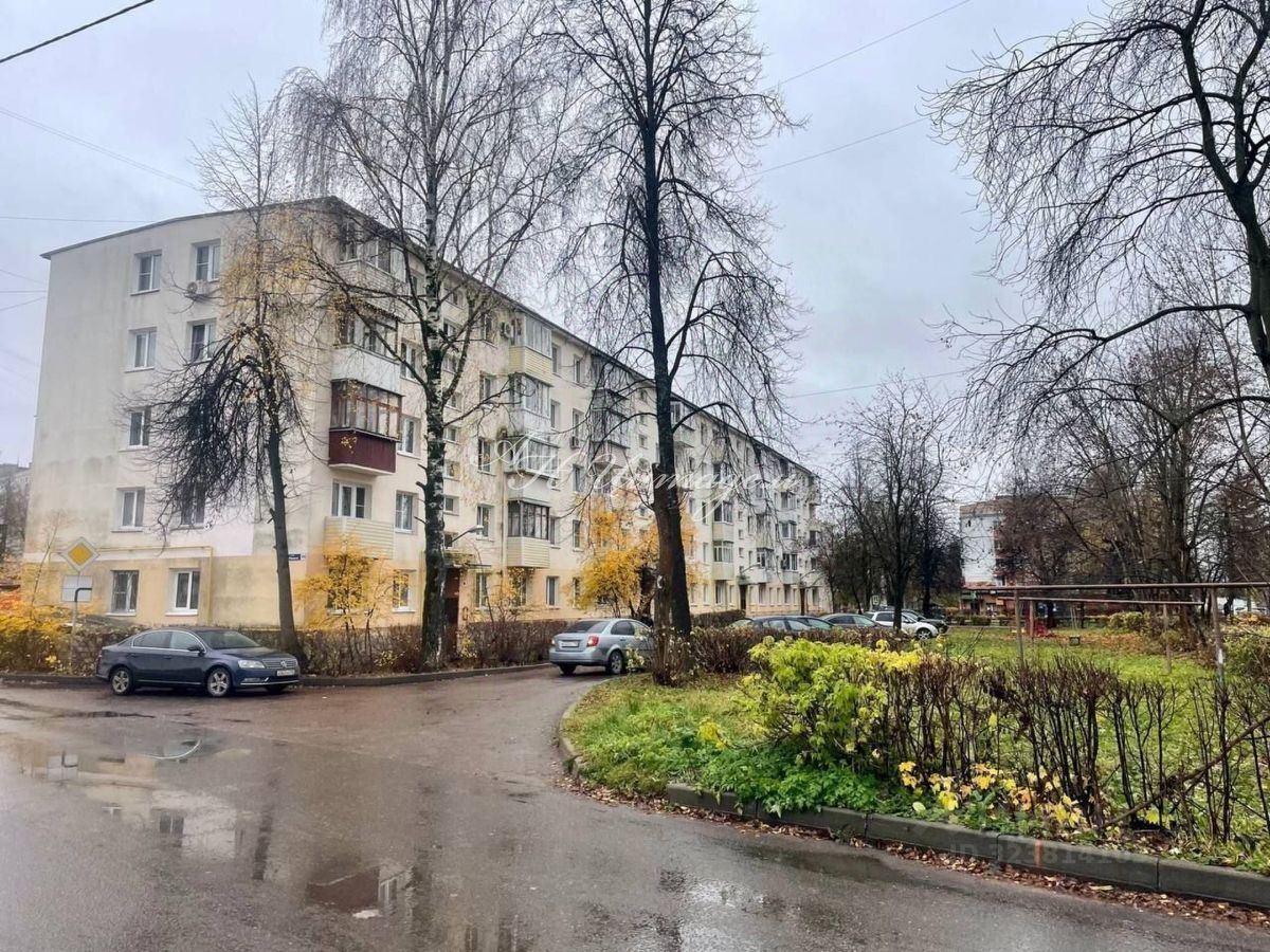 Продажа 3-комн квартиры на вторичном рынке Клин, улица Карла Маркса, 79
