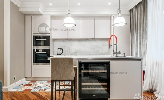 Продажа 2-комн квартиры на вторичном рынке Аптекарский пр-кт,  д. 7