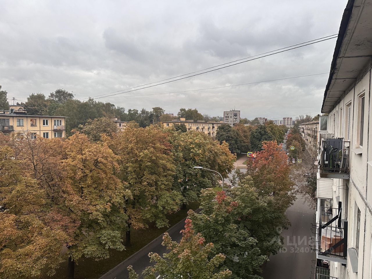 Продажа 3-комн квартиры на вторичном рынке проспект Шаумяна, 57