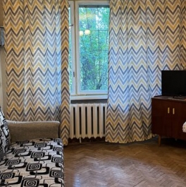 Продажа 1-комн квартиры на вторичном рынке Ветеранов пр-кт,  д. 136