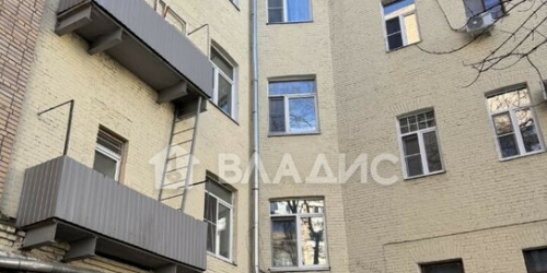 3-комн квартира Тихвинский переулок,  д. 11