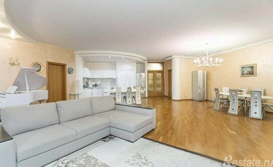 Продажа 4-комн квартиры на вторичном рынке Можайское шоссе,  д. 2