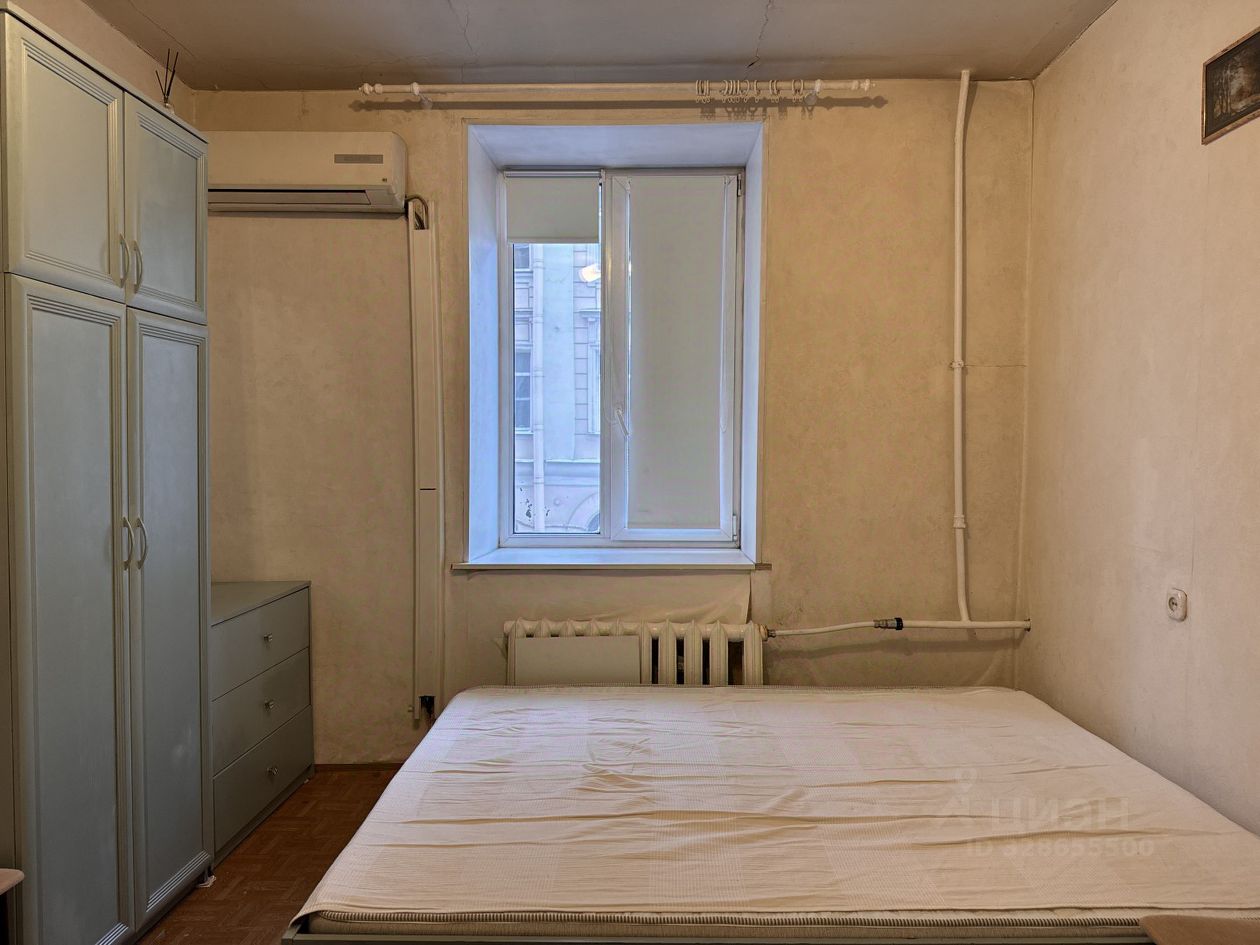 Продажа 3-комн квартиры на вторичном рынке Боровая улица, 35-37