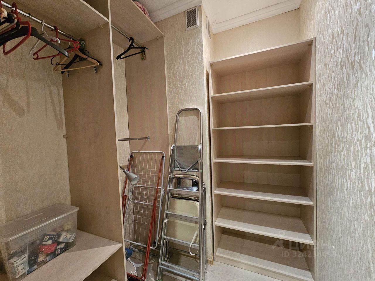 Продажа 2-комн квартиры на вторичном рынке Ярцевская улица, 27к1