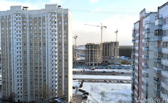 Продажа 3-комн квартиры на вторичном рынке улица Шолохова,  д. 7