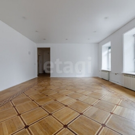 Продажа 2-комн квартиры на вторичном рынке Каменноостровский пр-кт,  д. 16