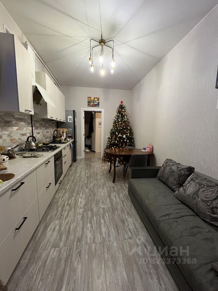 Продажа 2-комн квартиры на вторичном рынке Моховая улица, 18