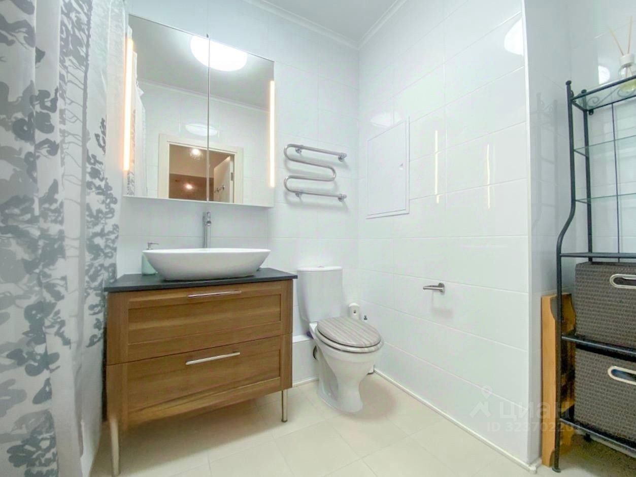 Продажа 2-комн квартиры на вторичном рынке улица Римского-Корсакова, 11к8