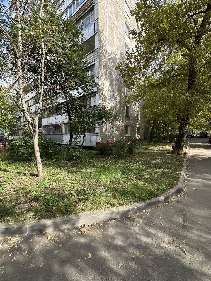 Продажа 2-комн квартиры на вторичном рынке проезд Донелайтиса, 14К1