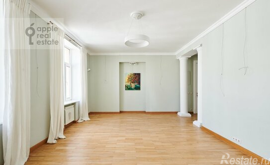 Продажа 4-комн квартиры на вторичном рынке ул Остоженка,  д. 5