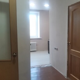 Продажа 3-комн квартиры на вторичном рынке Сланцы г, Кирова ул,  д. 22