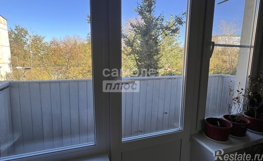 Продажа 2-комн квартиры на вторичном рынке Одинцовский городской округ, Садовая улица,  д. 2