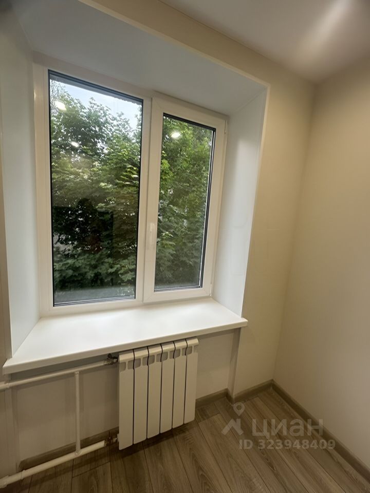 Продажа 1-комн квартиры на вторичном рынке Колпино, Октябрьская улица, 47